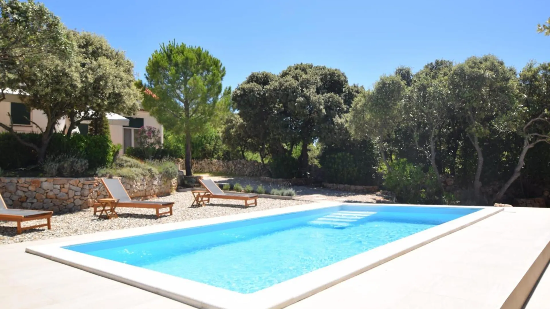 Not Detached Home With Swimming Pool For Use Mandre Croácia