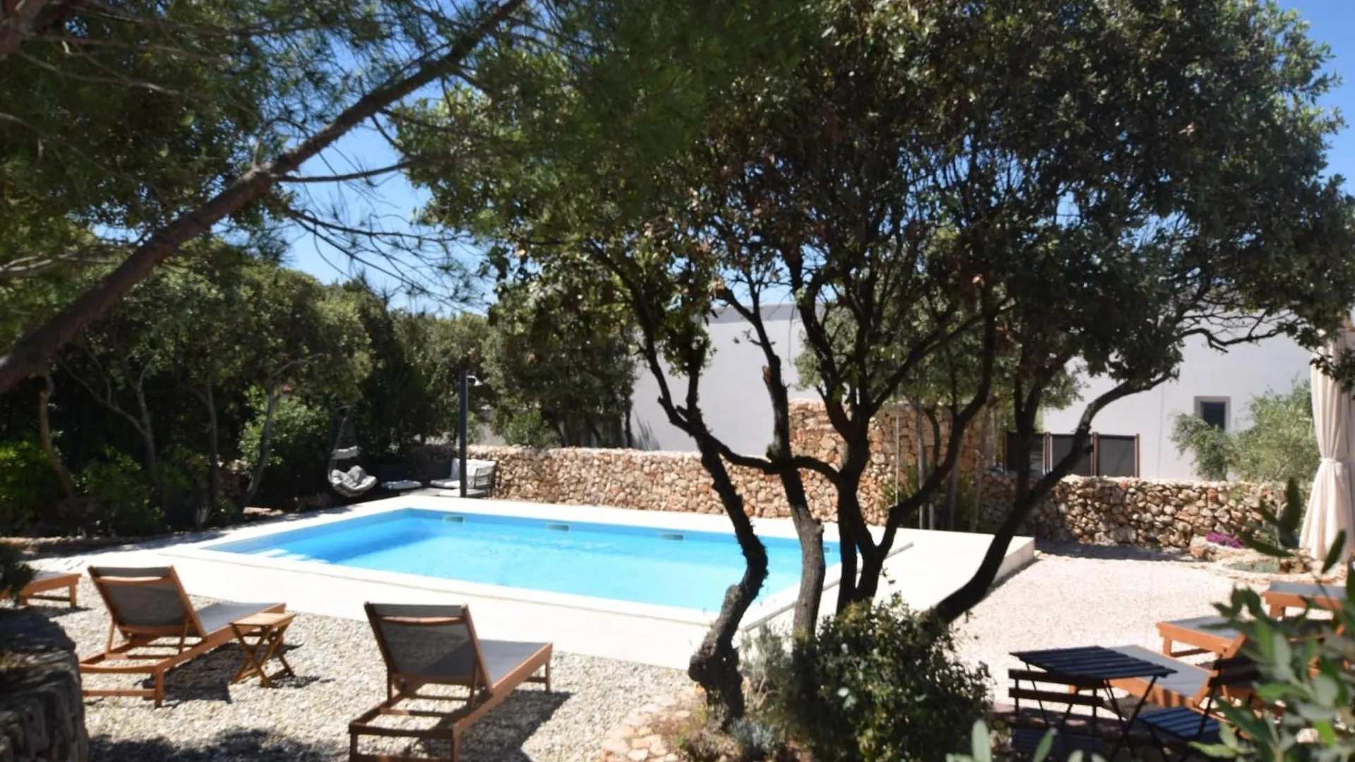 Not Detached Home With Swimming Pool For Use Mandre 0*,  Croácia